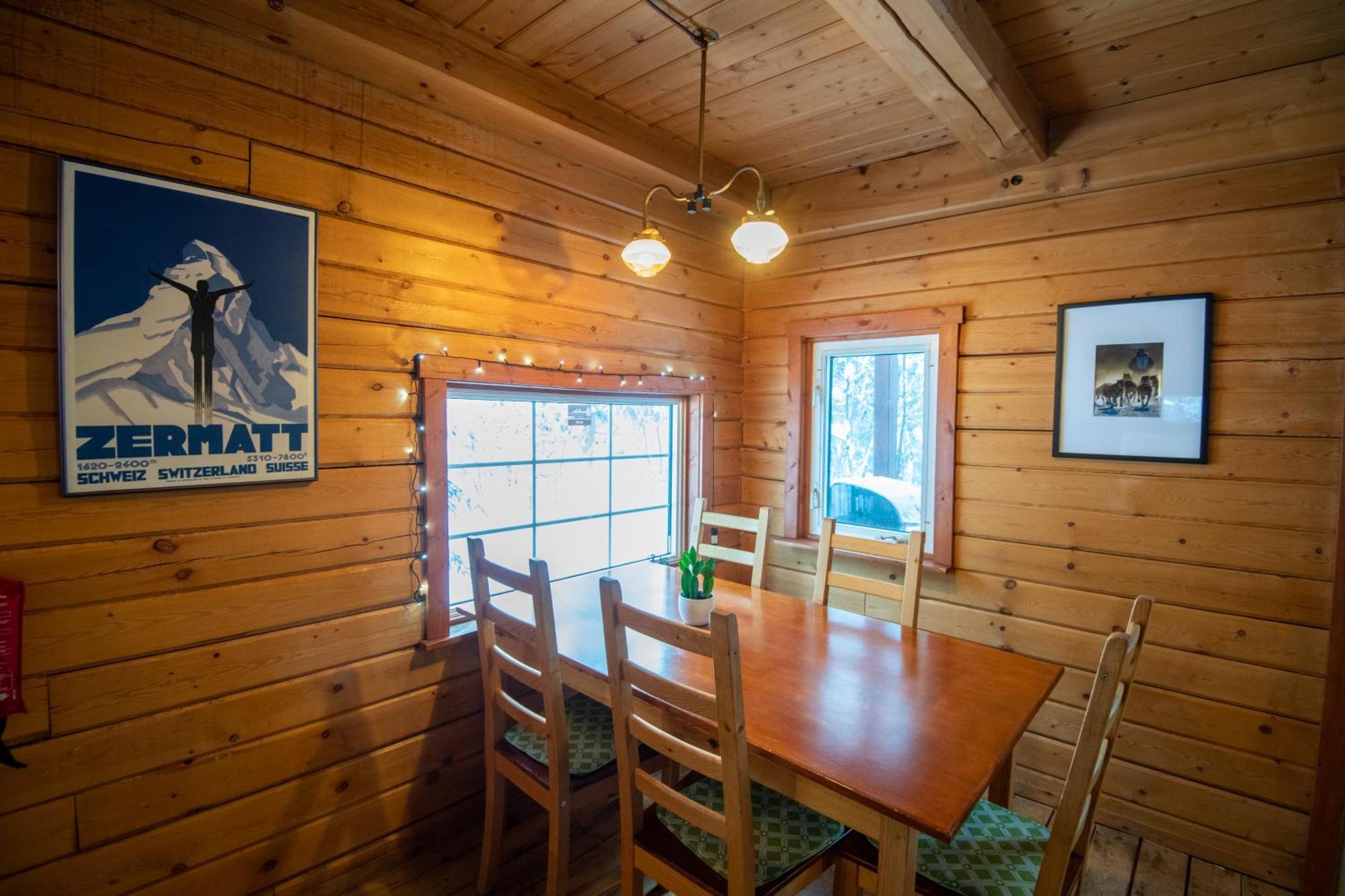 Little Atlin Lodge Tagish 외부 사진